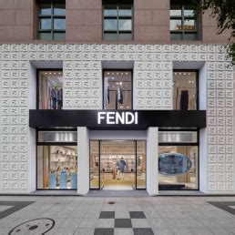 fendi 店舗 大阪|Boutique FENDI Osaka Shinsaibashi Osaka.